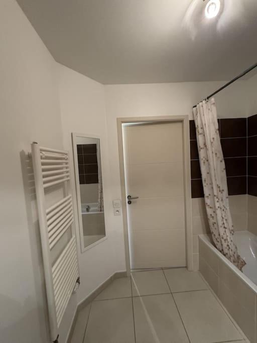 Appartement De Romain 阿讷西 外观 照片